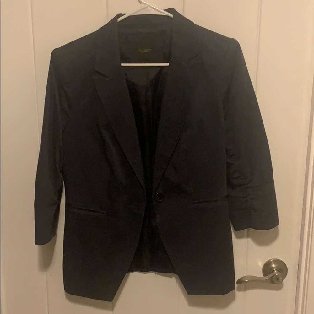 The limited navy blue blazer